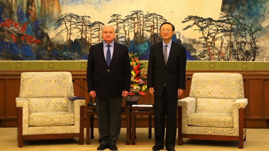 Trung Quốc sẵn sàng cùng Nga thúc đẩy trật tự quốc tế công bằng hợp lý hơn